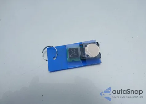 2017 Toyota Rav4 Xle из США, поврежденный, VIN JTMRFREV0HJ711802